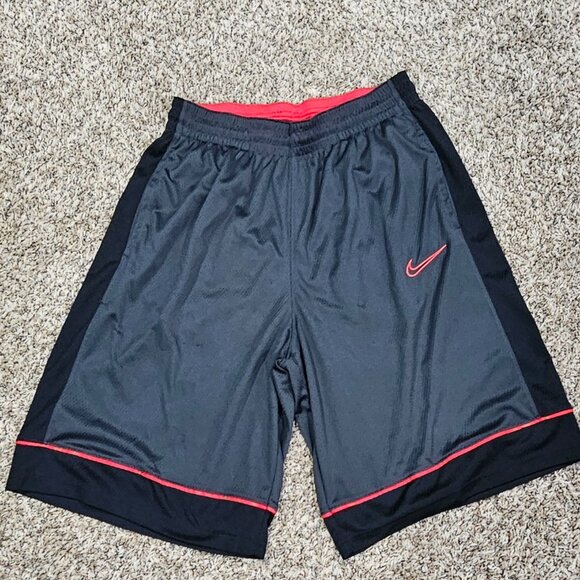 Men's Nike Basketball Shorts & Swim Trunks - Large - Picture 4 of 16